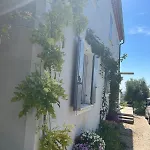 6 Pers Uzes Piscine Lagon Et Vue Garrigue Saint-Maximin (Gard)